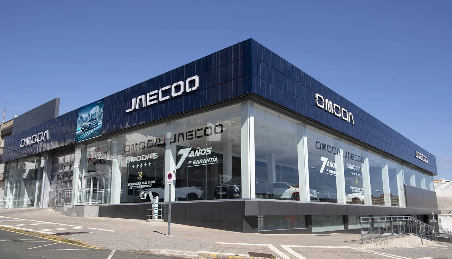 Fachada instalaciones Omoda & Jaecoo Canarias